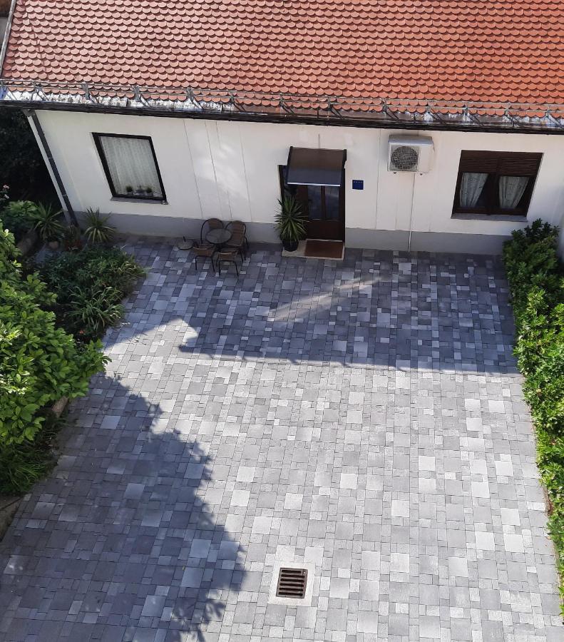 Albert Home Karlovac Dış mekan fotoğraf