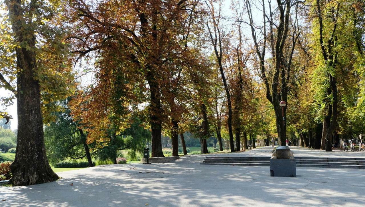 Albert Home Karlovac Dış mekan fotoğraf