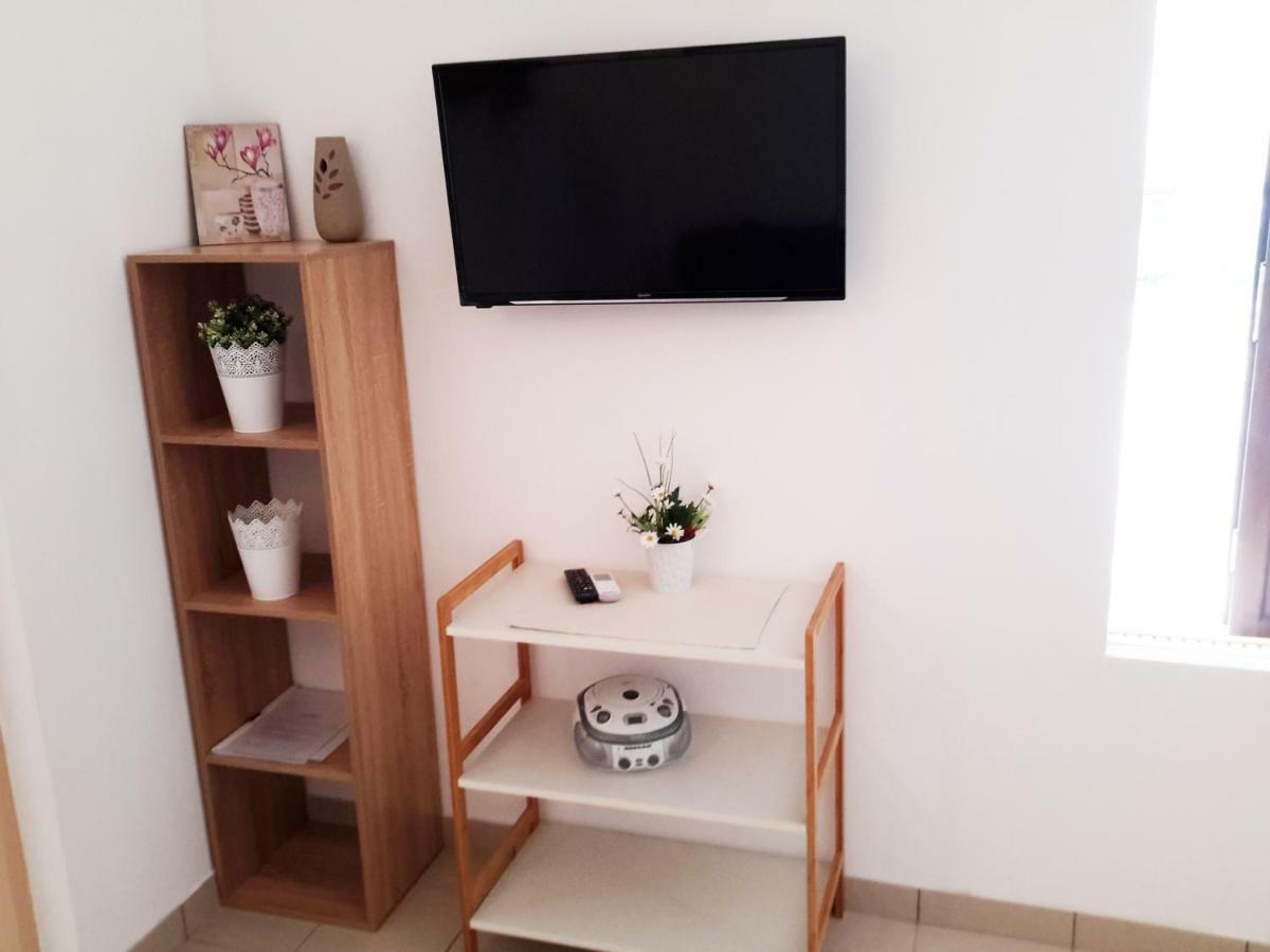 Albert Home Karlovac Dış mekan fotoğraf